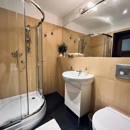 Cozy Apartment Railway Station Krakow Exterior photo
